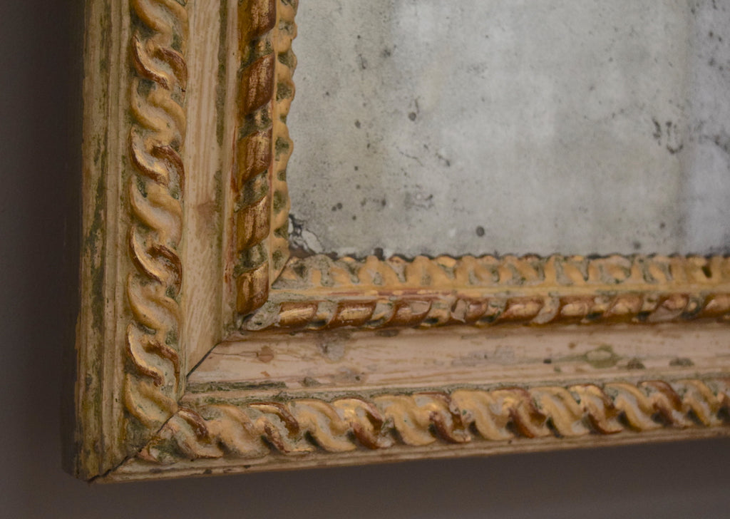 French Carved Giltwood Mirror