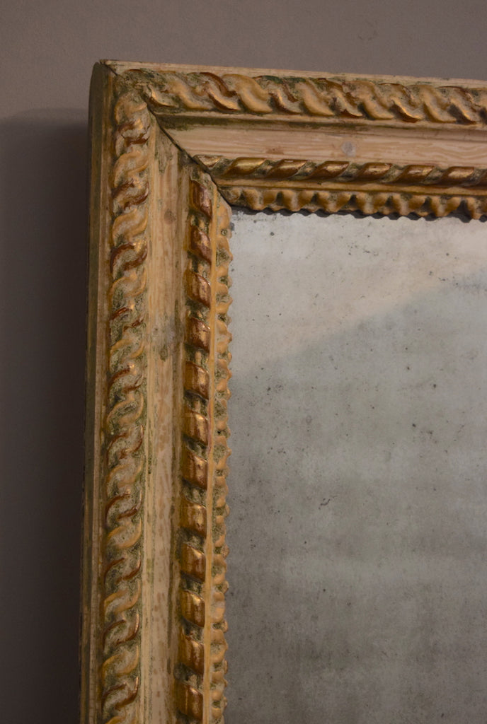 French Carved Giltwood Mirror