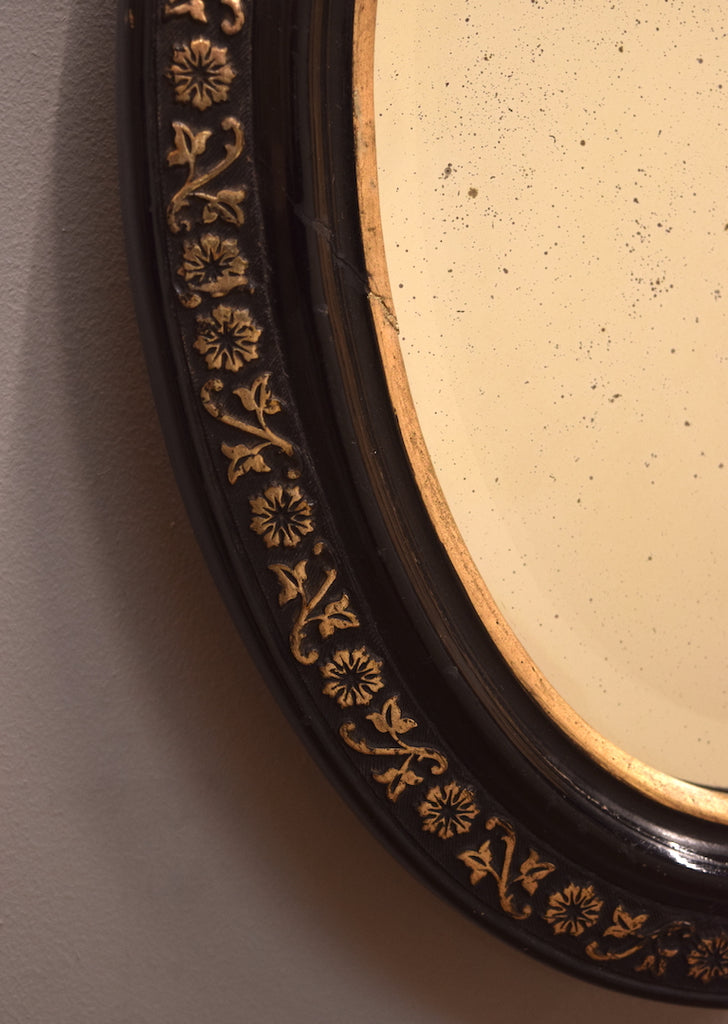 English Oval Gilt & Ebonised Mirror