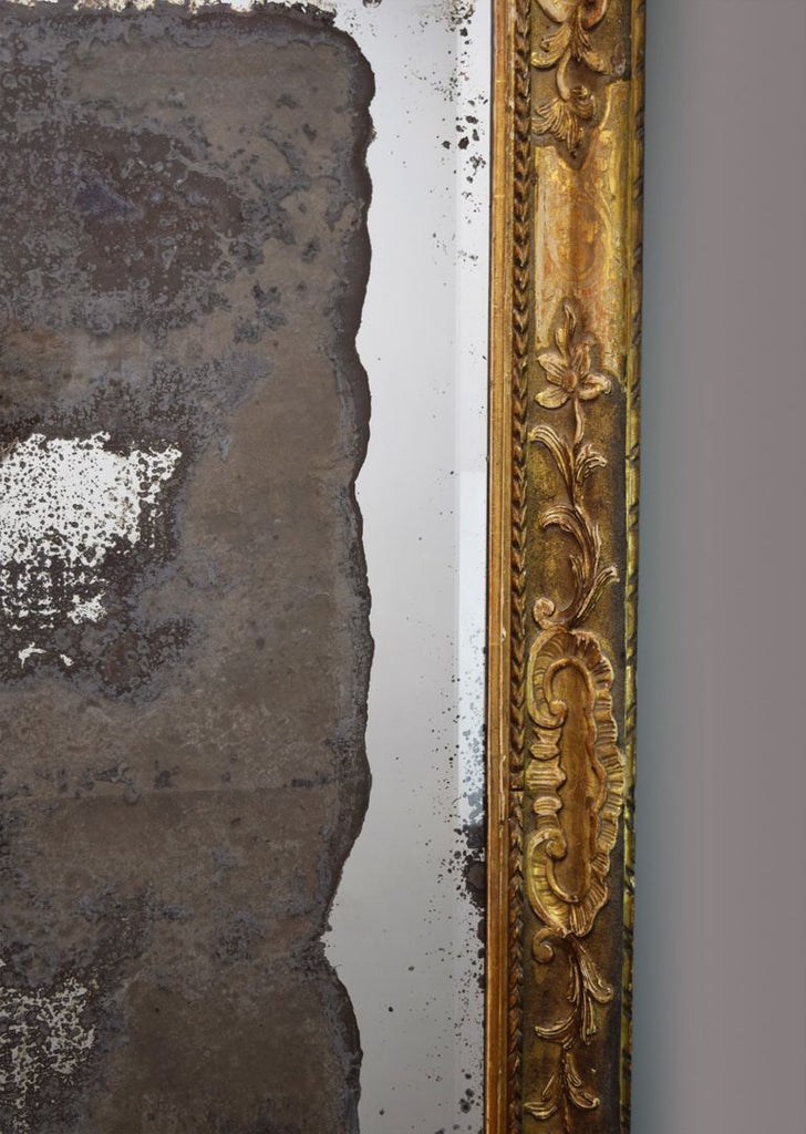 Carved Giltwood Mirror