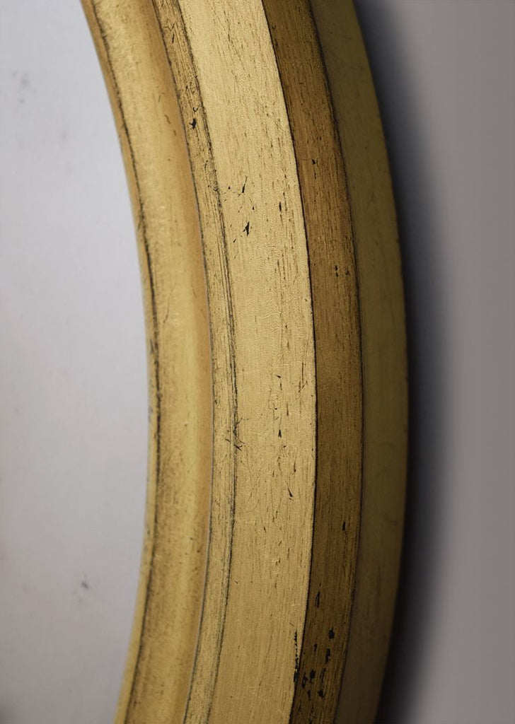 Circular Gold Gilt Dutch Barn Moulding