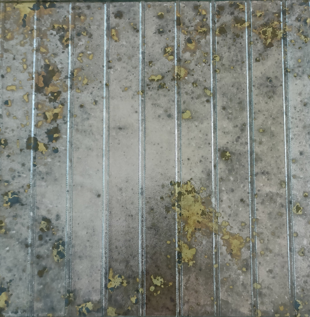 Gold Swathe on Furrowed Glass Sample